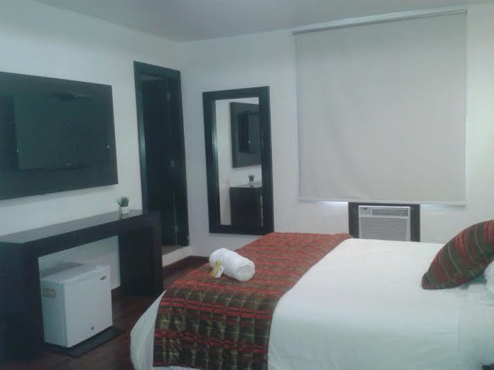 Hotel La Fontana กวายากิล ภายนอก รูปภาพ