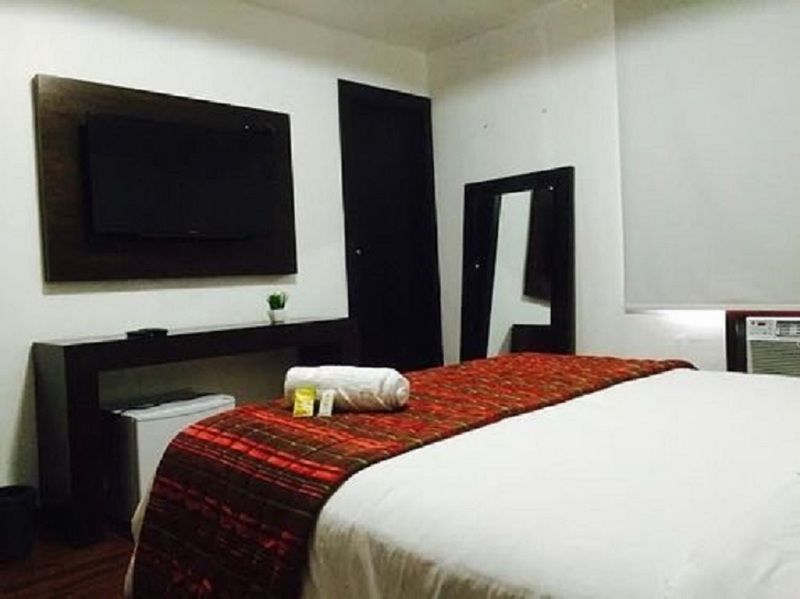 Hotel La Fontana กวายากิล ภายนอก รูปภาพ